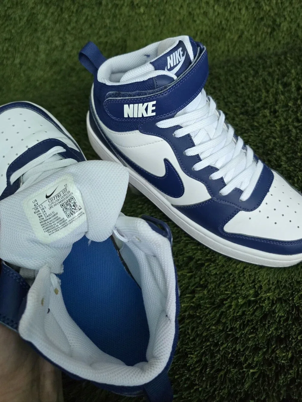 Nike Court Borough Mid ll Sneakers